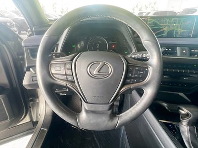 2019 Lexus UX - Photo 16