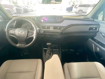 2019 Lexus UX - Photo 28