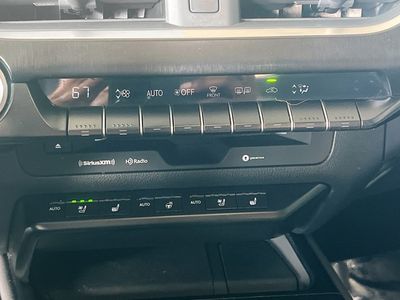 2019 Lexus UX - Photo 23
