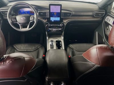 2023 Ford Explorer - Photo 28