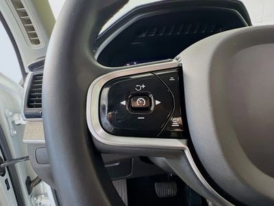 2023 Volvo XC90 - Photo 17