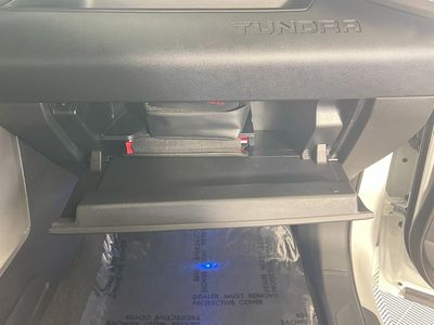 2025 Toyota Tundra - Photo 31