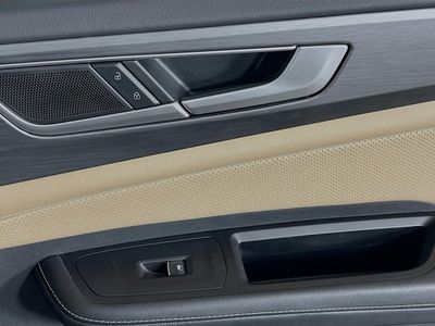 2024 Volkswagen Atlas Cross Sport - Photo 32