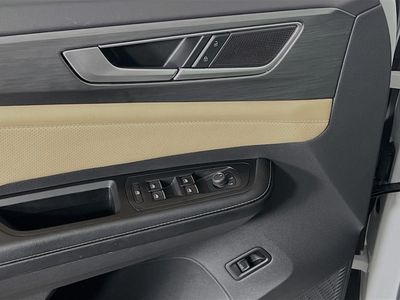 2024 Volkswagen Atlas Cross Sport - Photo 12