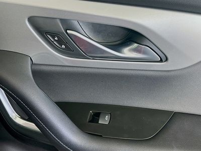 2020 Chevrolet Blazer - Photo 32