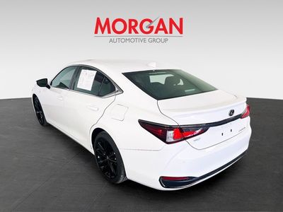 2025 Lexus ES - Photo 6