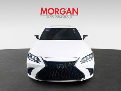 2025 Lexus ES - Photo 3