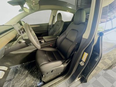 2023 Tesla Model Y - Photo 10