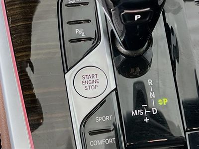 2021 BMW X7 - Photo 19