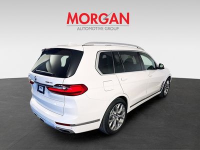 2021 BMW X7 - Photo 8