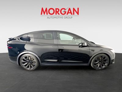 2022 Tesla Model X - Photo 9