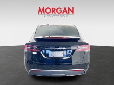 2022 Tesla Model X - Photo 7