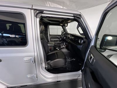 2022 Jeep Wrangler - Photo 30
