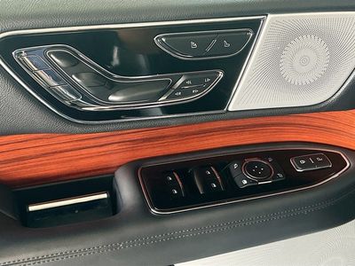 2024 Lincoln Navigator L - Photo 12