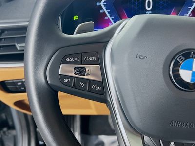 2024 BMW 3 Series - Photo 17