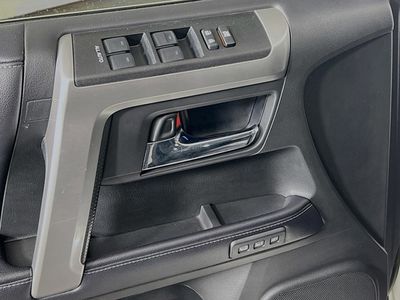2019 Toyota 4Runner - Photo 12