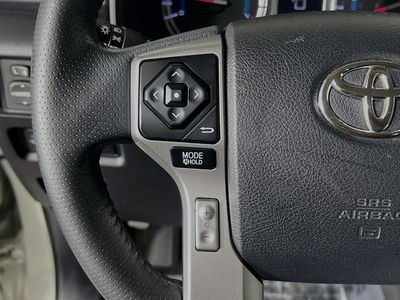 2019 Toyota 4Runner - Photo 17