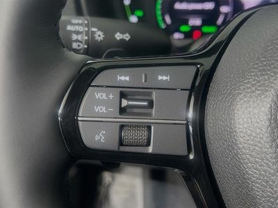 2026 Honda Accord Hybrid — photo 17 view