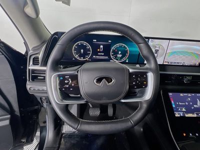 2025 INFINITI QX80 - Photo 16