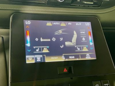 2025 INFINITI QX80 - Photo 23