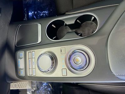 2024 Genesis GV70 - Photo 25