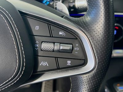 2024 Genesis GV70 - Photo 18