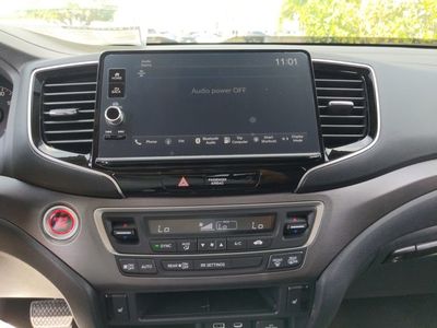 2025 Honda Ridgeline - Photo 22