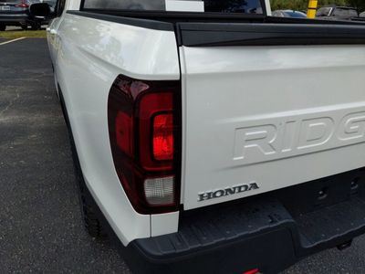 2025 Honda Ridgeline - Photo 11