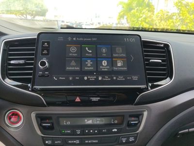 2025 Honda Ridgeline - Photo 23