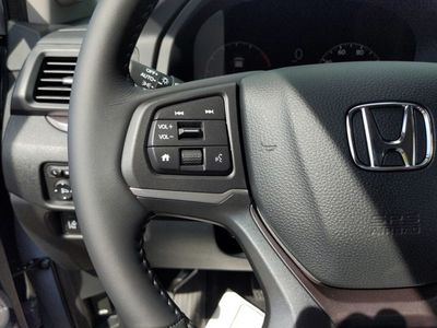 2025 Honda Ridgeline - Photo 29