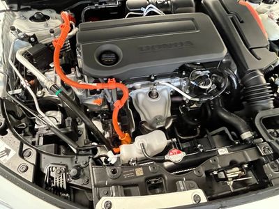 2025 Honda Civic Sedan Hybrid - Photo 11