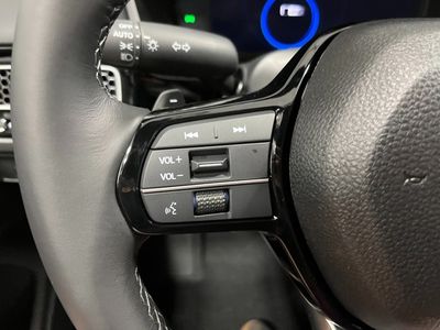2025 Honda Civic Sedan Hybrid - Photo 15
