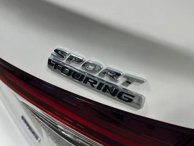 2025 Honda Civic Sedan Hybrid - Photo 10
