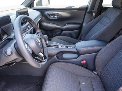 2027 Honda HR-V - Photo 7