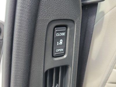 2026 Honda Odyssey — photo 12 view