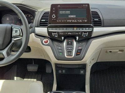 2026 Honda Odyssey — photo 17 view