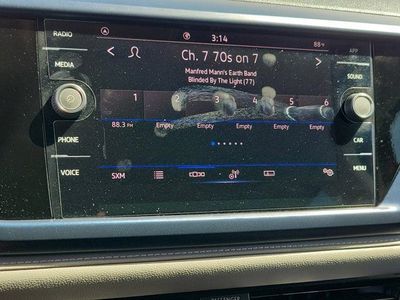 2024 Volkswagen Taos - Photo 30