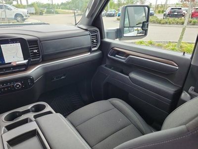 2025 Chevrolet Silverado 2500HD - Photo 18