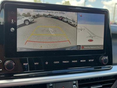 2023 Kia Forte - Photo 29