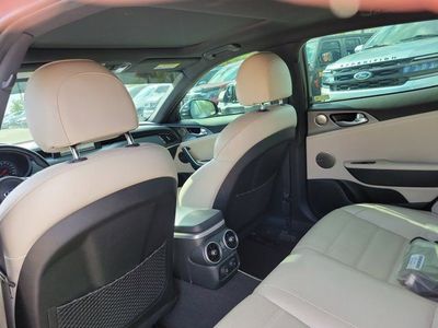2018 Kia Stinger - Photo 15