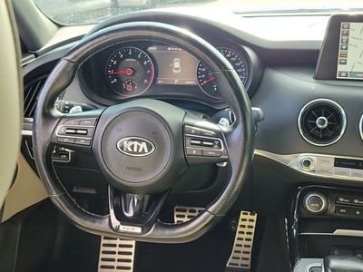 2018 Kia Stinger - Photo 19
