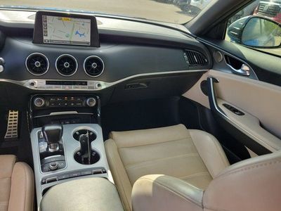 2018 Kia Stinger - Photo 21