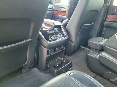 2020 Lincoln Navigator - Photo 15