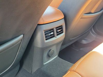 2025 Cadillac CT4 - Photo 16