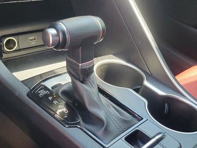 2024 Kia K5 - Photo 25