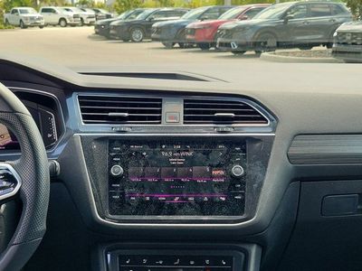 2022 Volkswagen Tiguan - Photo 20