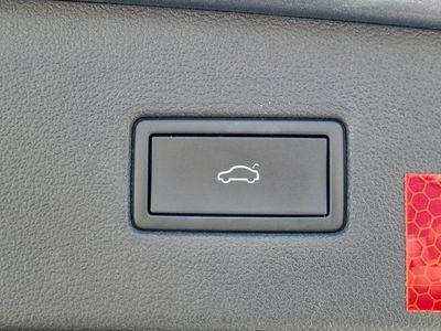 2022 Volkswagen Tiguan - Photo 13