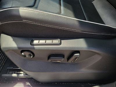 2022 Volkswagen Tiguan - Photo 24