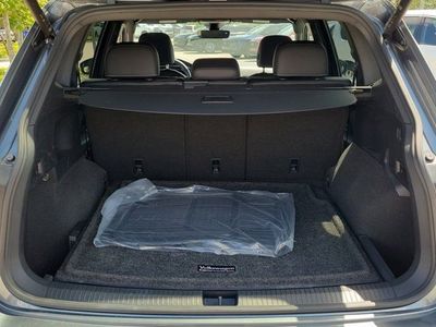2022 Volkswagen Tiguan - Photo 12