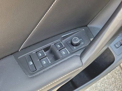 2022 Volkswagen Tiguan - Photo 25